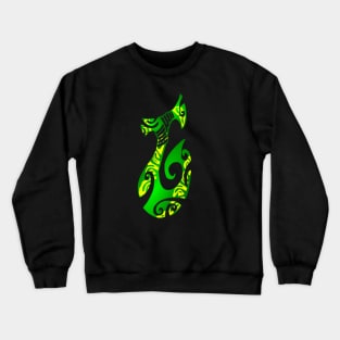 MATAU - green (Fish hook) Crewneck Sweatshirt